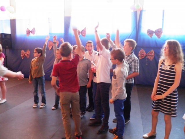 Bal szóstoklasistów